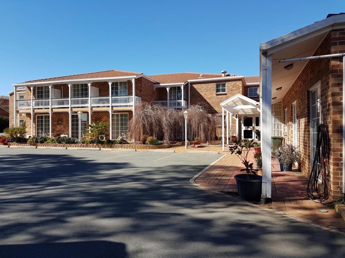 Golden Age Motor Inn Queanbeyan Dış mekan fotoğraf